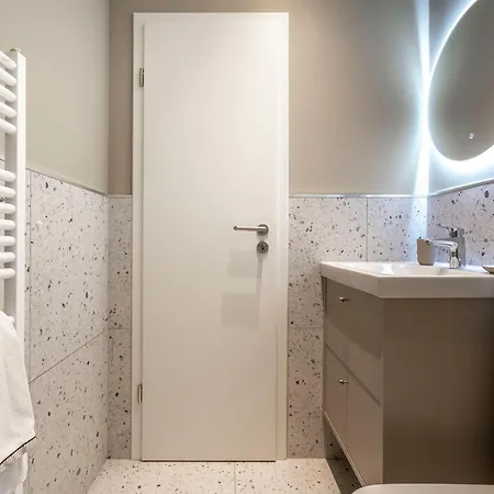 Appartement Plein Centre A 10 Mn A Pied De La Cathedrale Luxemburg