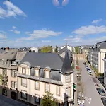 Plein Centre A 10 Mn A Pied De La Cathedrale Διαμέρισμα *