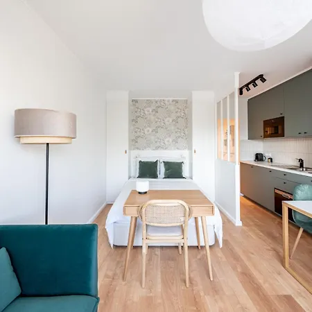 Plein Centre à 10 Mn à Pied De La Cathédrale *