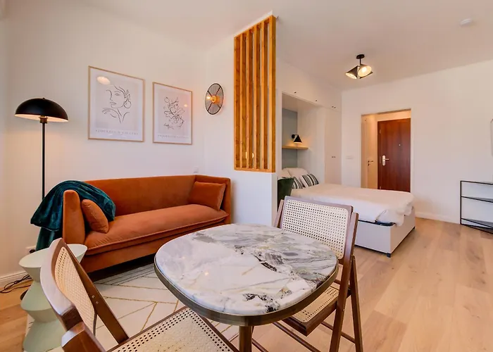 Lägenhet Plein Centre A 10 Mn A Pied De La Cathedrale *